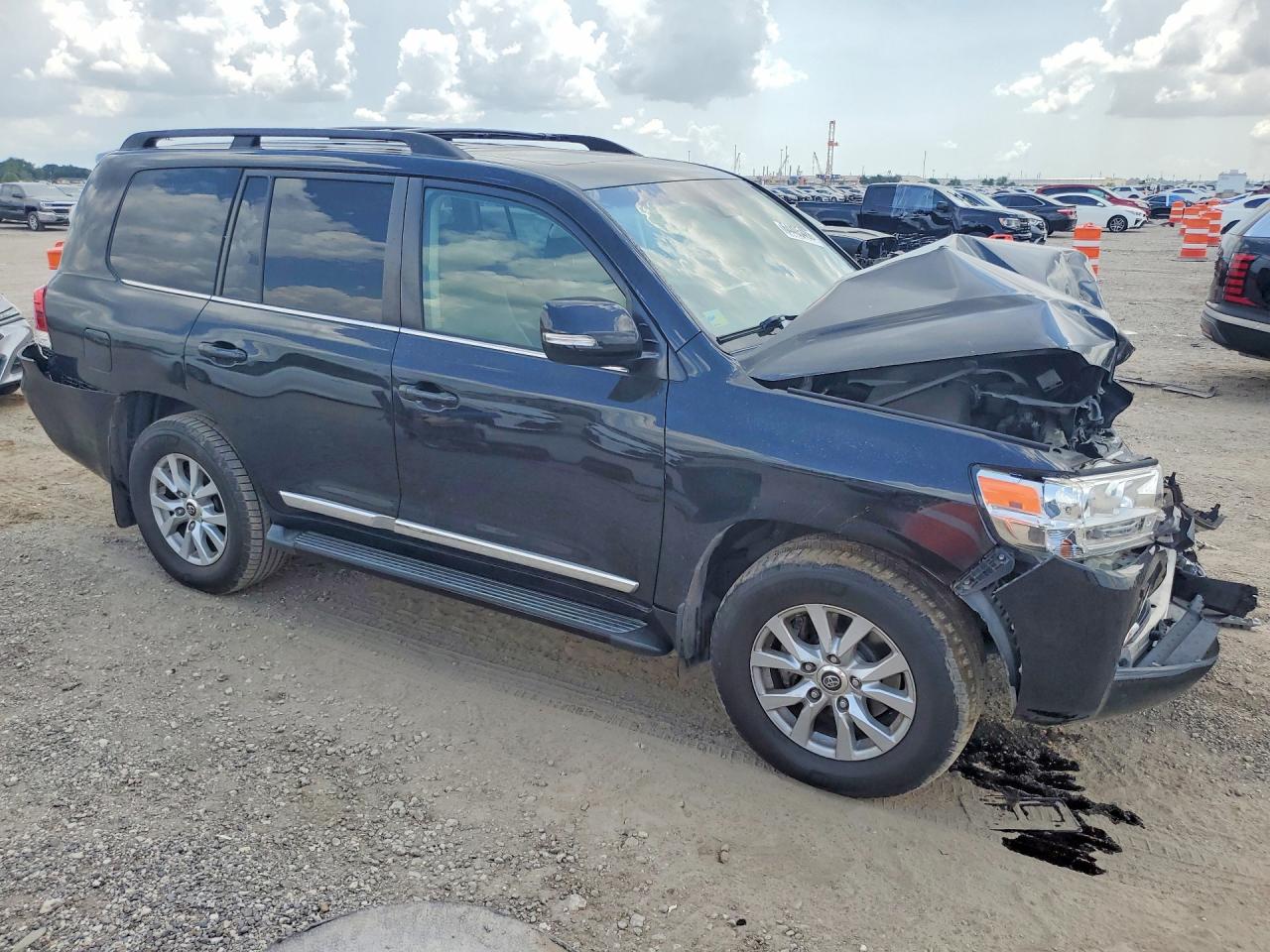 2019 TOYOTA LAND CRUISER VX-R — снимка 4