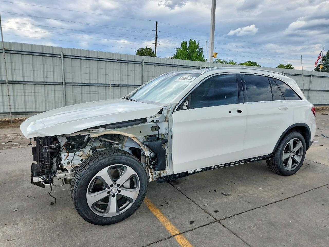 2017 MERCEDES-BENZ GLC 300 4MATIC