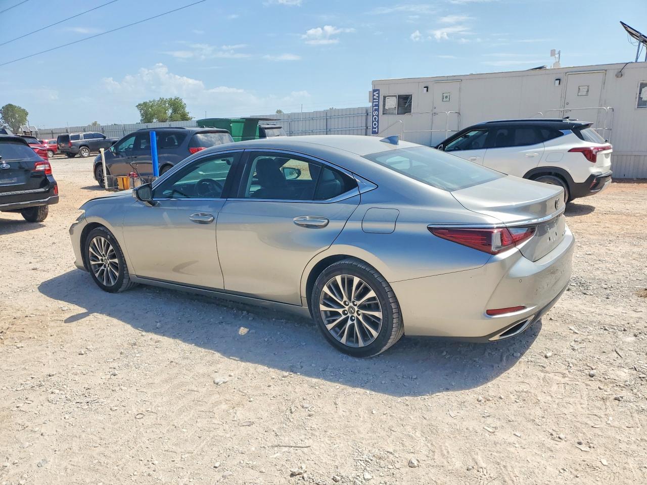 2019 LEXUS ES 350 — снимка 2