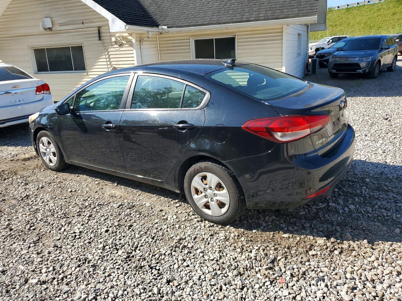 2017 KIA FORTE LX — снимка 2