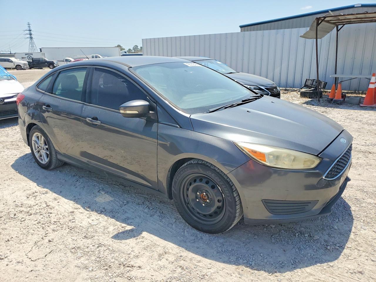 2017 FORD FOCUS SE — снимка 4