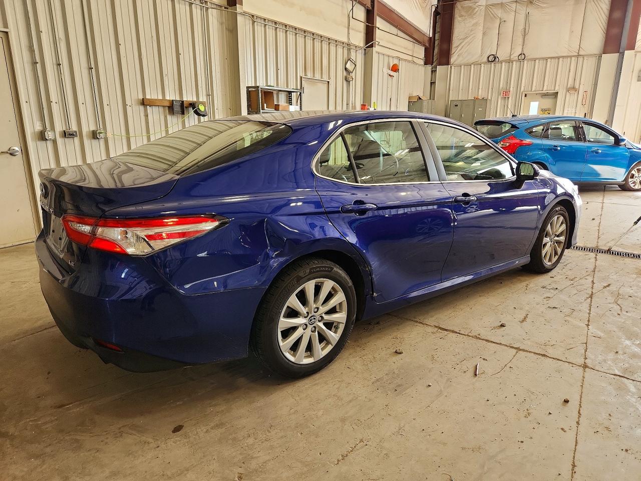 2018 TOYOTA CAMRY LE — снимка 3