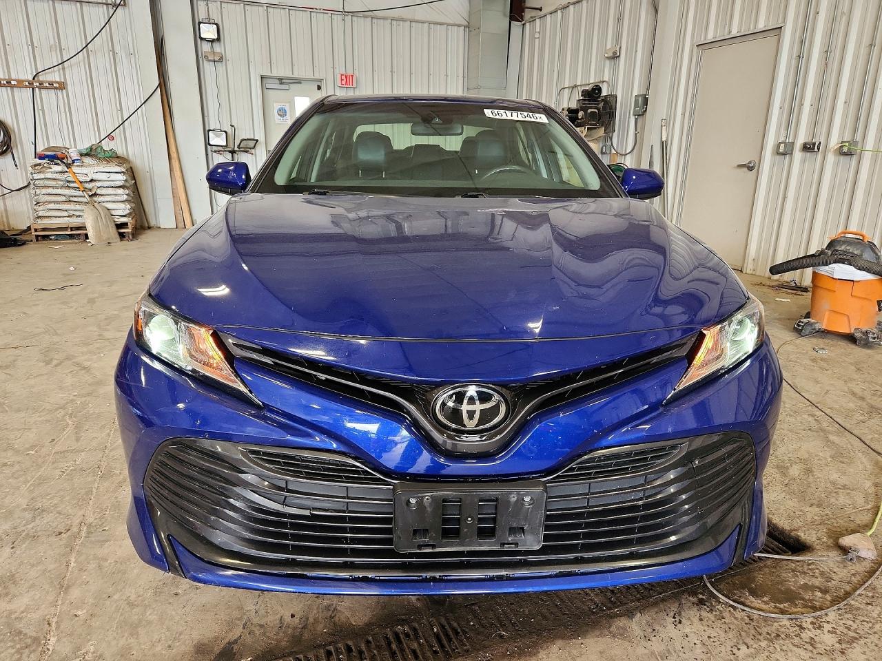 2018 TOYOTA CAMRY LE — снимка 5