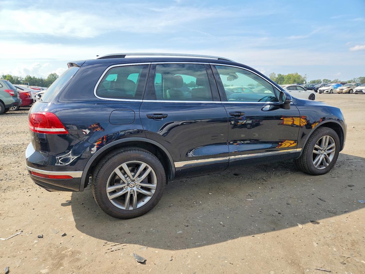 2015 VOLKSWAGEN TOUAREG V6 — снимка 3