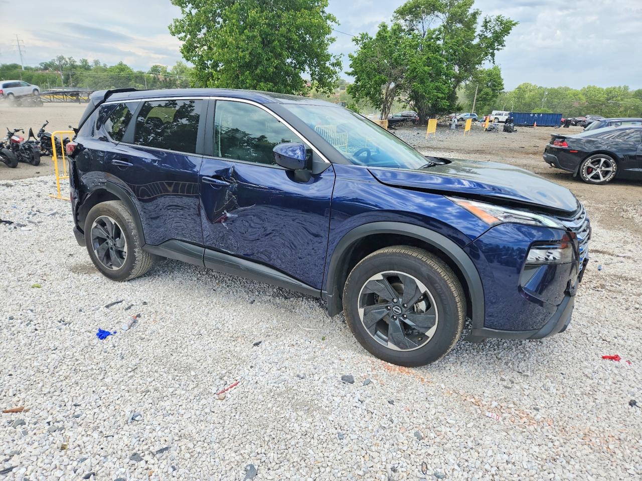 2025 NISSAN ROGUE SV — снимка 4