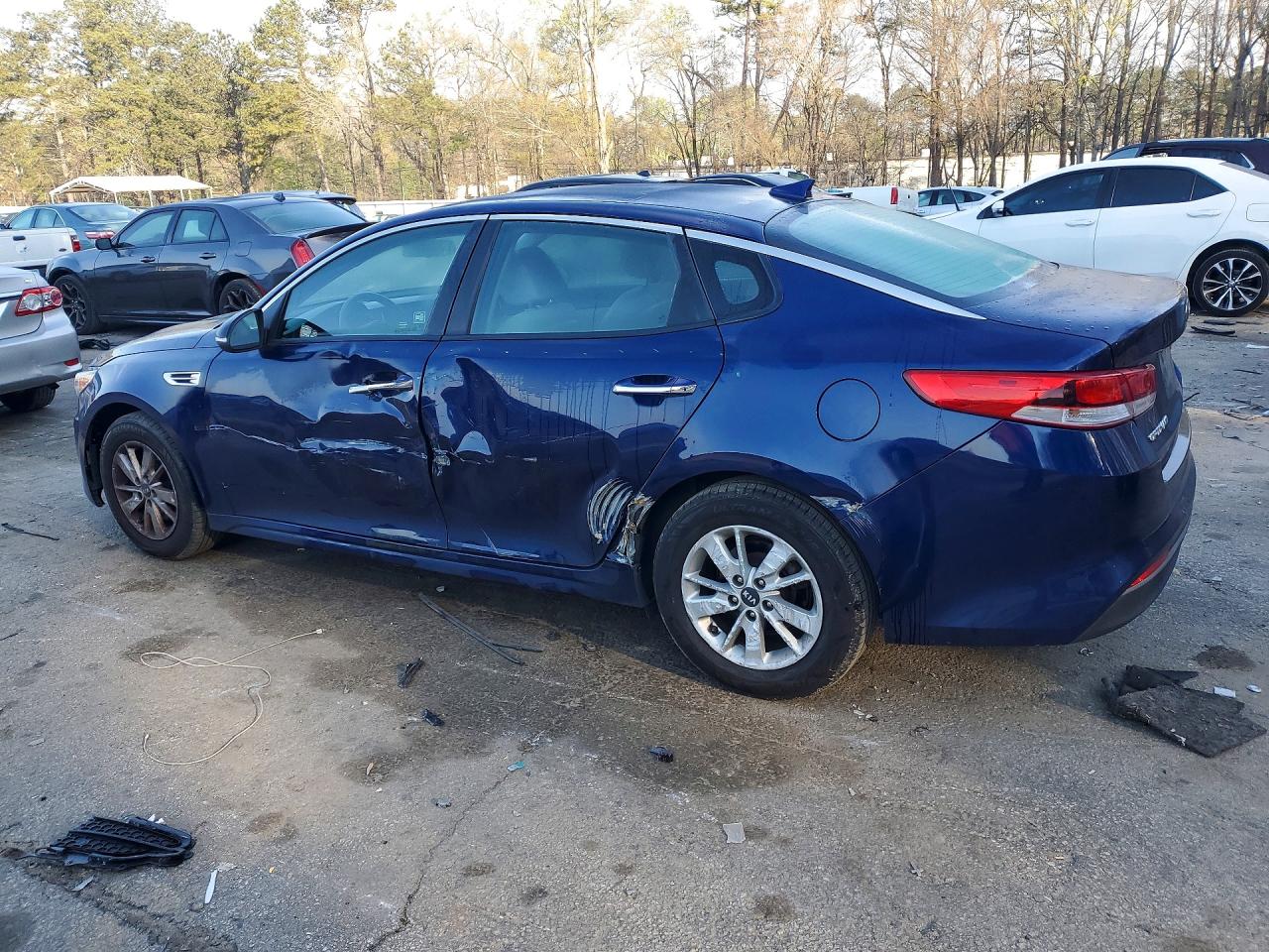 2016 KIA OPTIMA LX — снимка 2