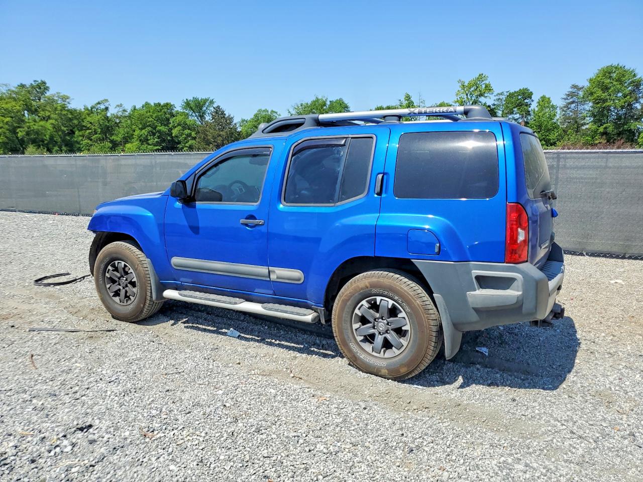 2015 NISSAN XTERRA PRO-4X — снимка 2