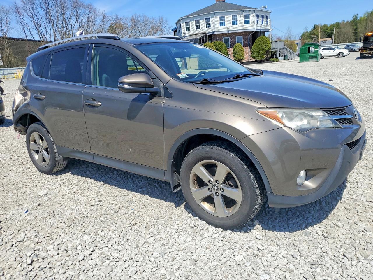 2015 TOYOTA RAV4 XLE — снимка 4