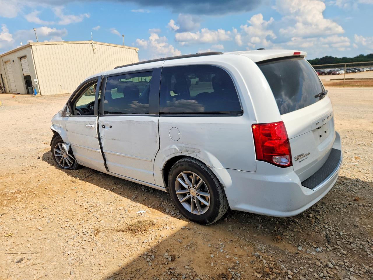 2016 DODGE GRAND CARAVAN SXT — снимка 2