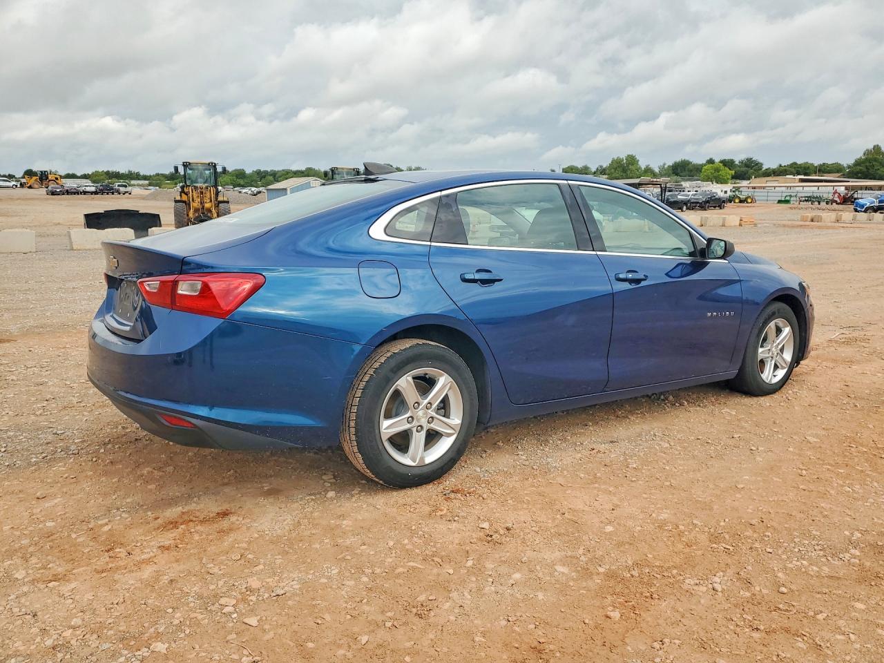 2019 CHEVROLET MALIBU LS — снимка 3