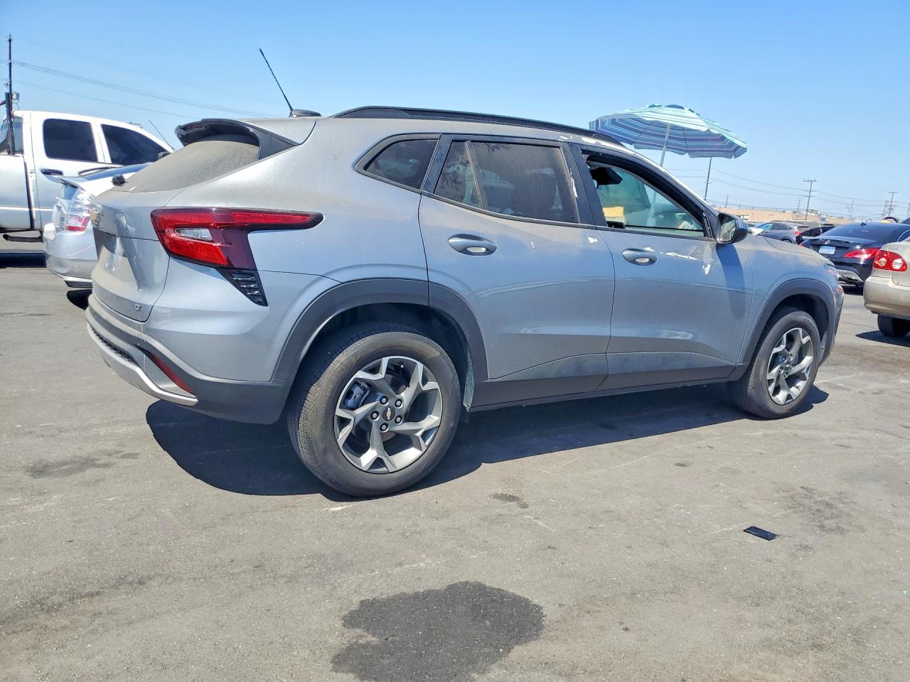2024 CHEVROLET TRAX 1LT — снимка 3