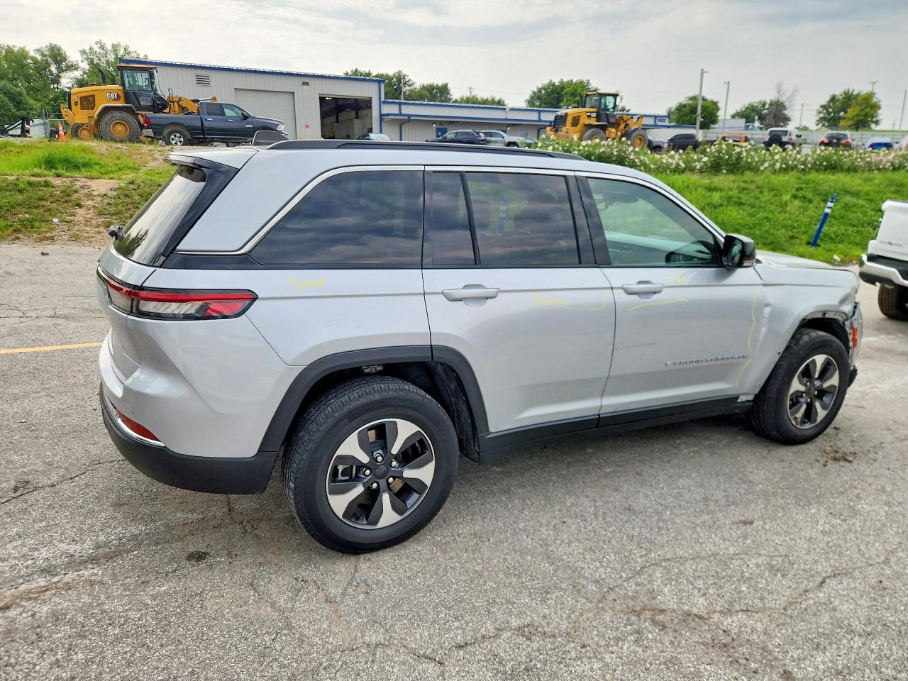 2024 JEEP GRAND CHEROKEE LIMITED 4XE — снимка 3