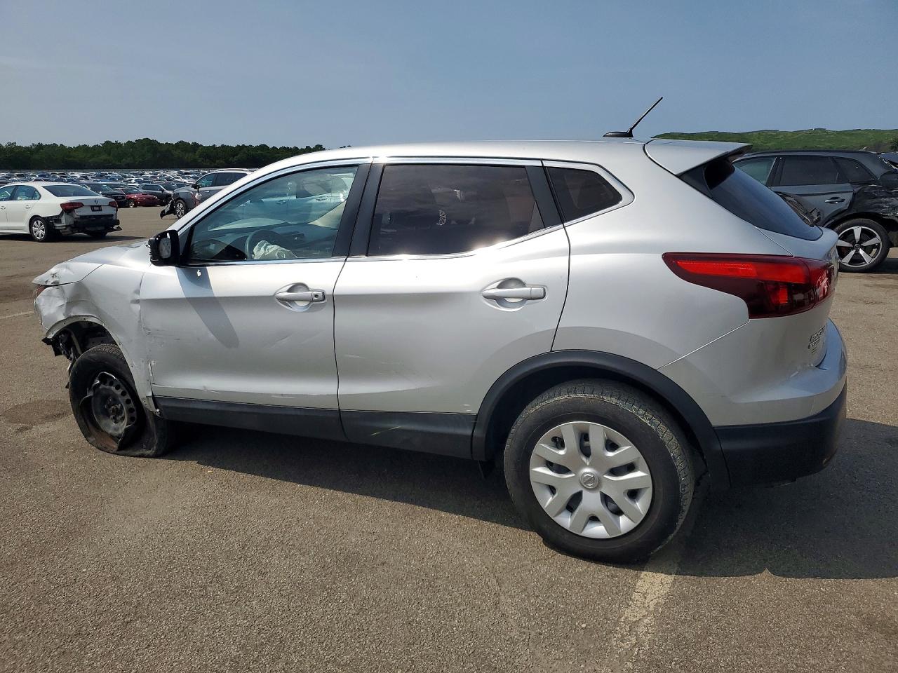 2019 NISSAN ROGUE SPORT S — снимка 2