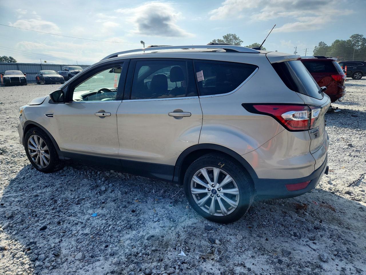 2017 FORD ESCAPE TITANIUM — снимка 2