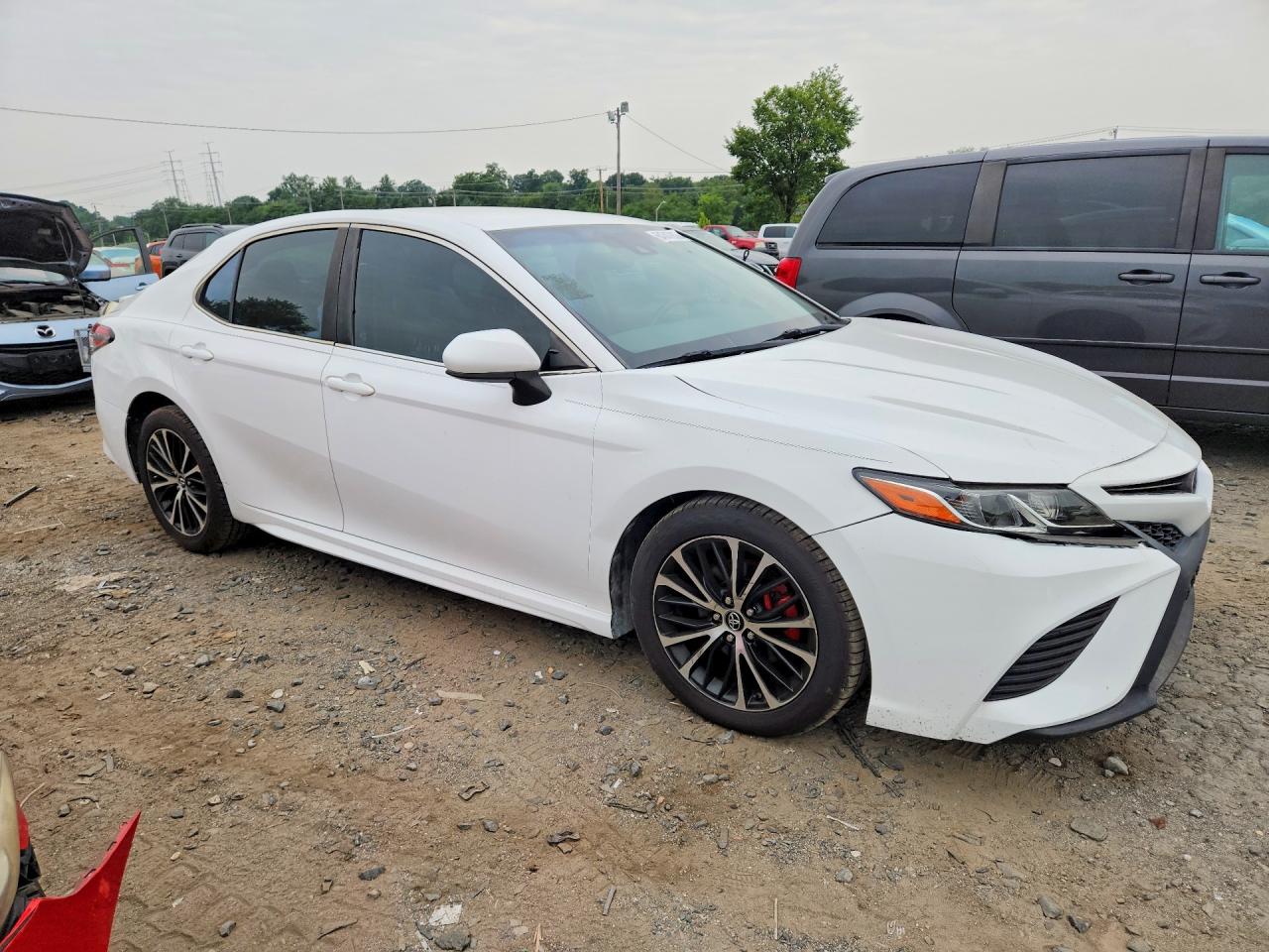 2018 TOYOTA CAMRY SE — снимка 4