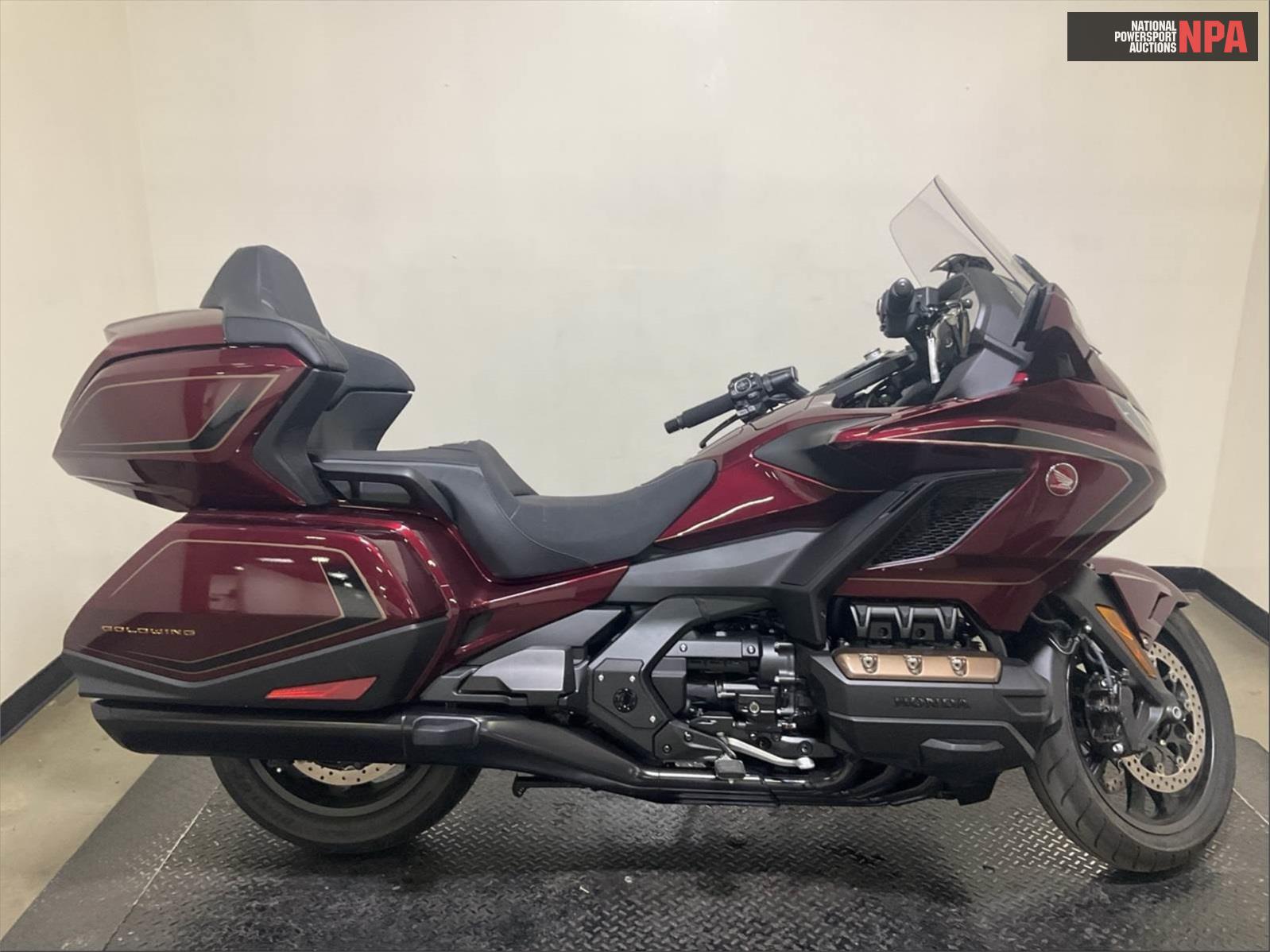 2025 HONDA GOLD WING TOUR 50TH ANNIVERSARY