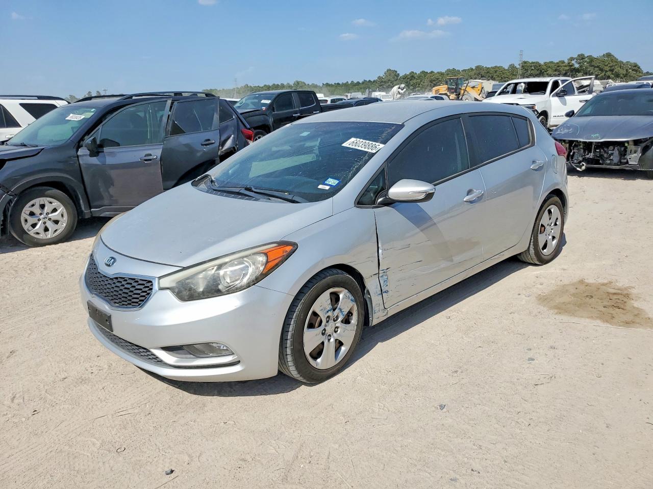 2016 KIA FORTE5 LX