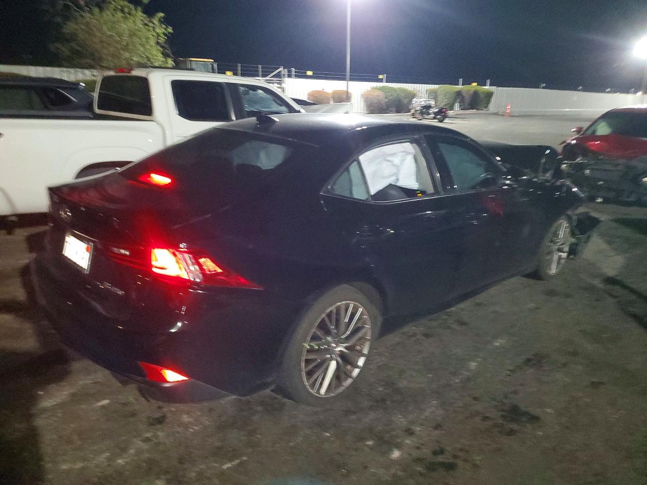 2014 LEXUS IS 250 — снимка 3