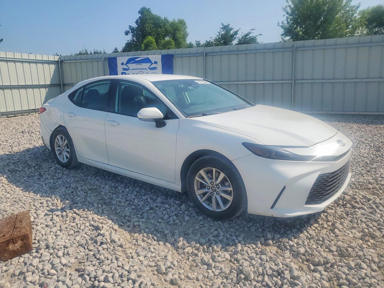 2025 TOYOTA CAMRY LE — снимка 4