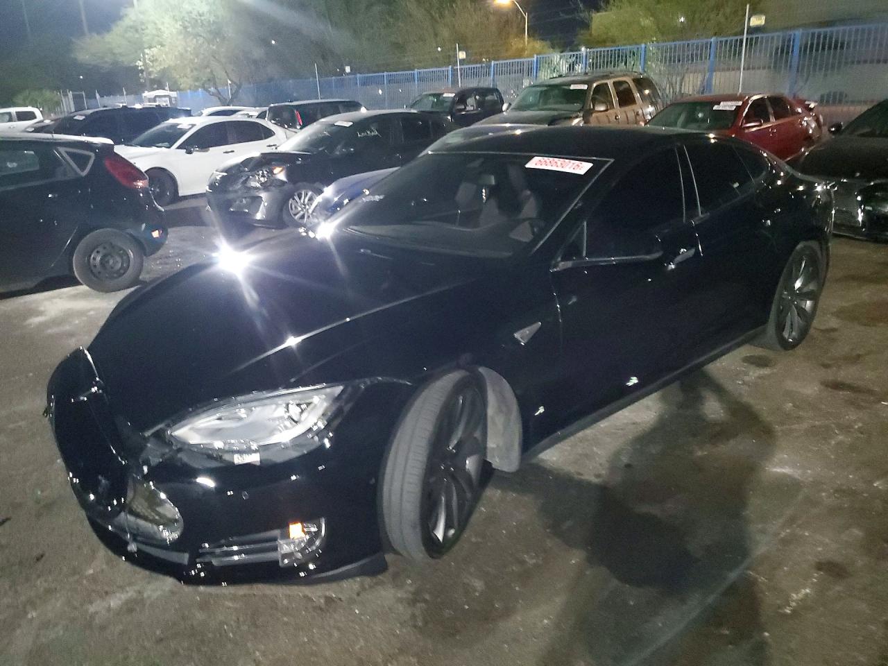 2016 TESLA MODEL S