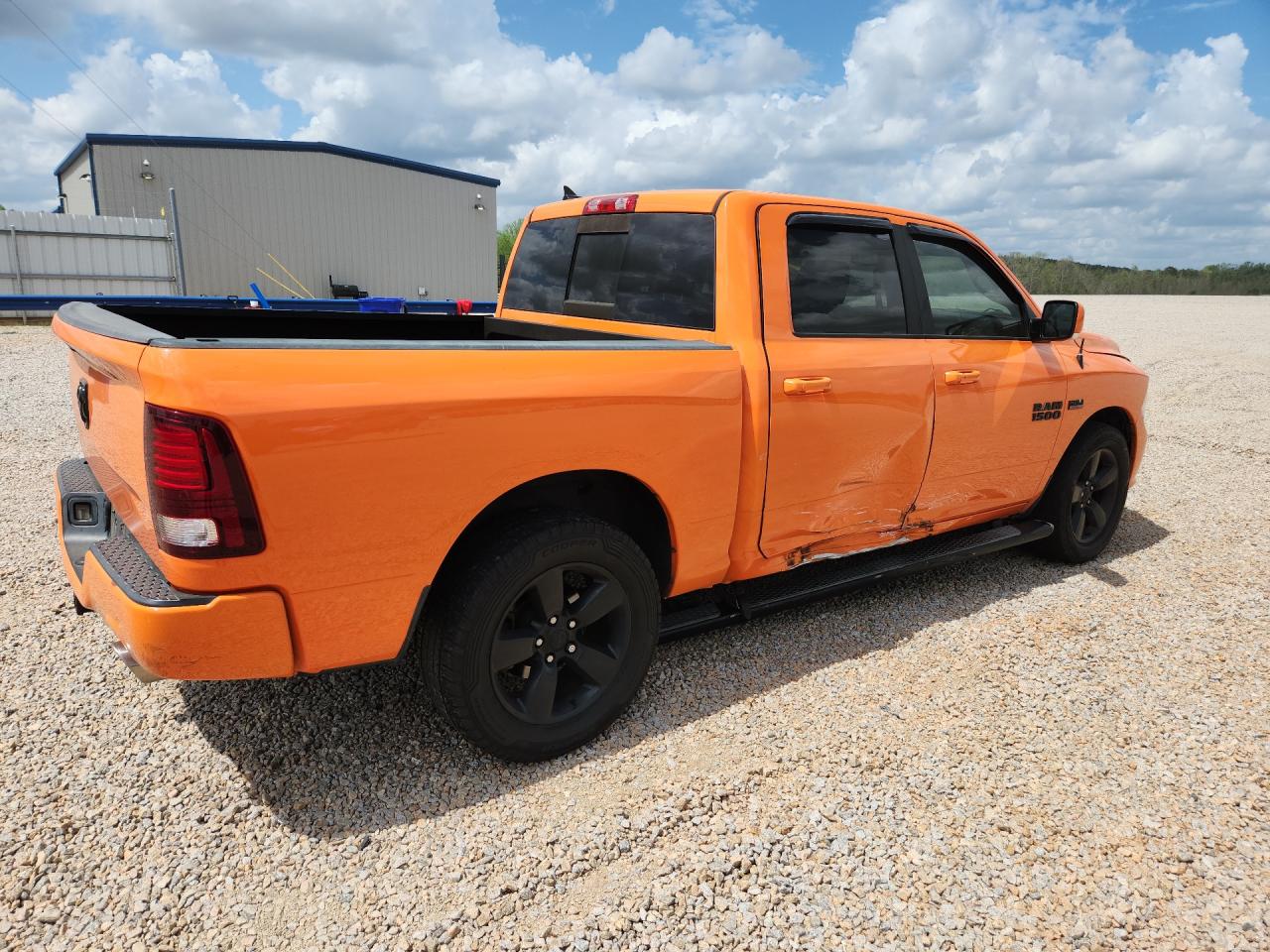 2017 RAM 1500 SPORT — снимка 3