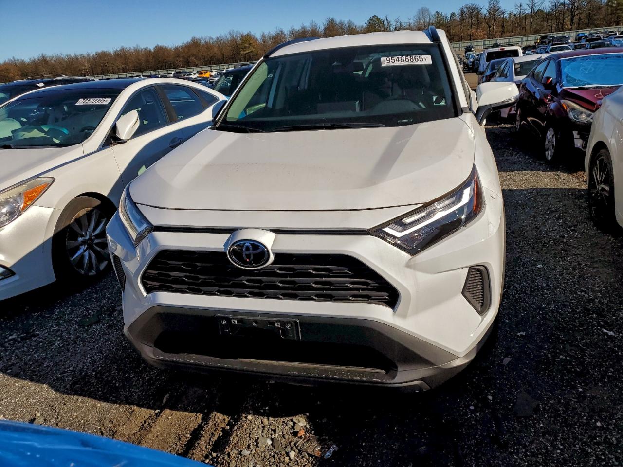 2025 TOYOTA RAV4 LE — снимка 5
