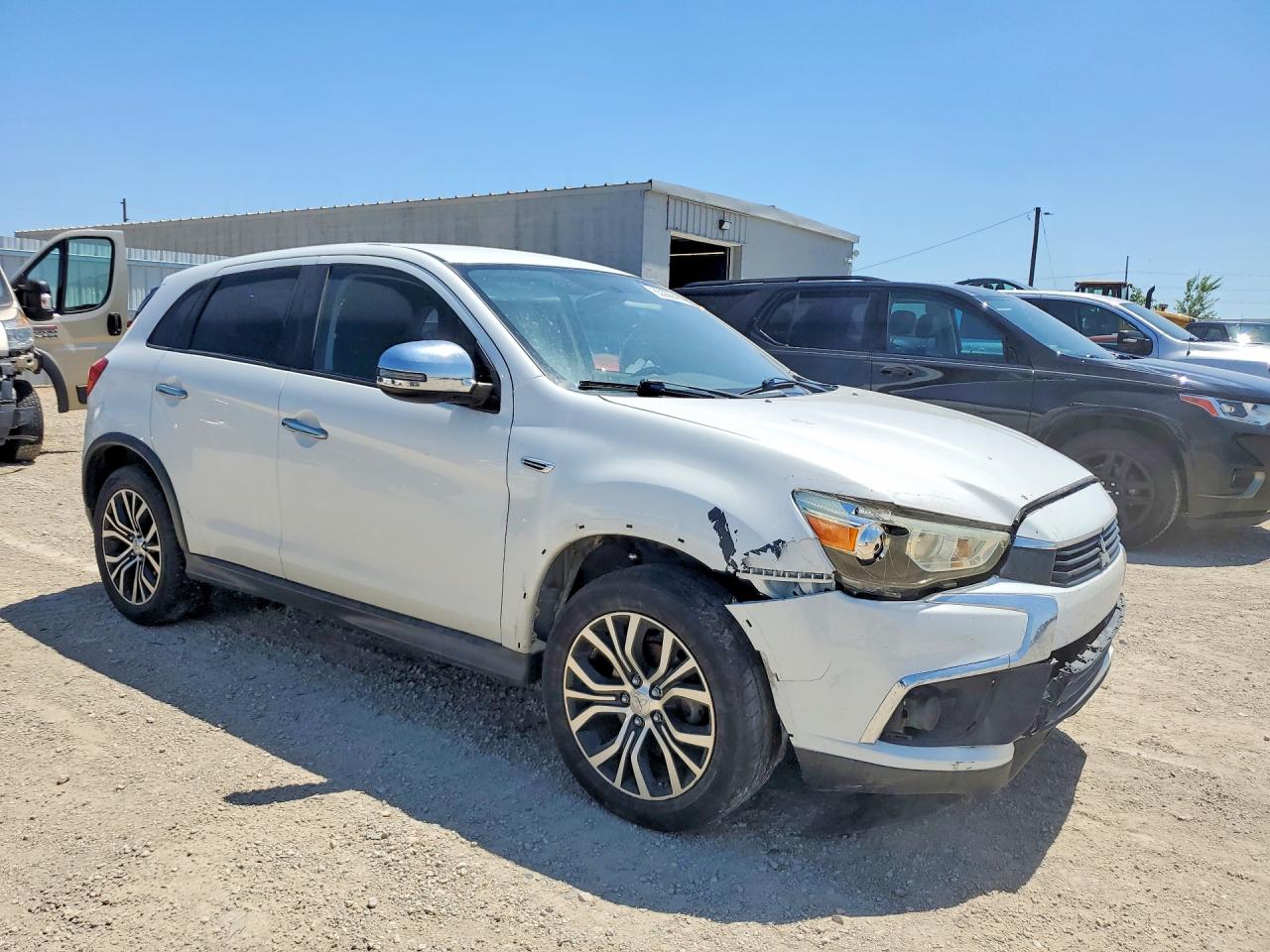 2017 MITSUBISHI OUTLANDER SPORT ES — снимка 4