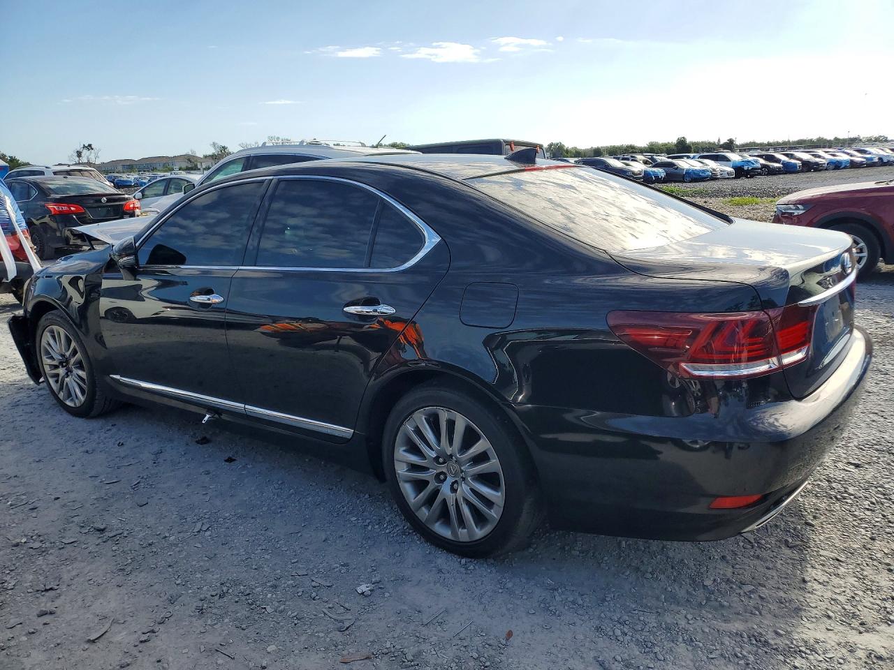 2014 LEXUS LS 460 — снимка 2
