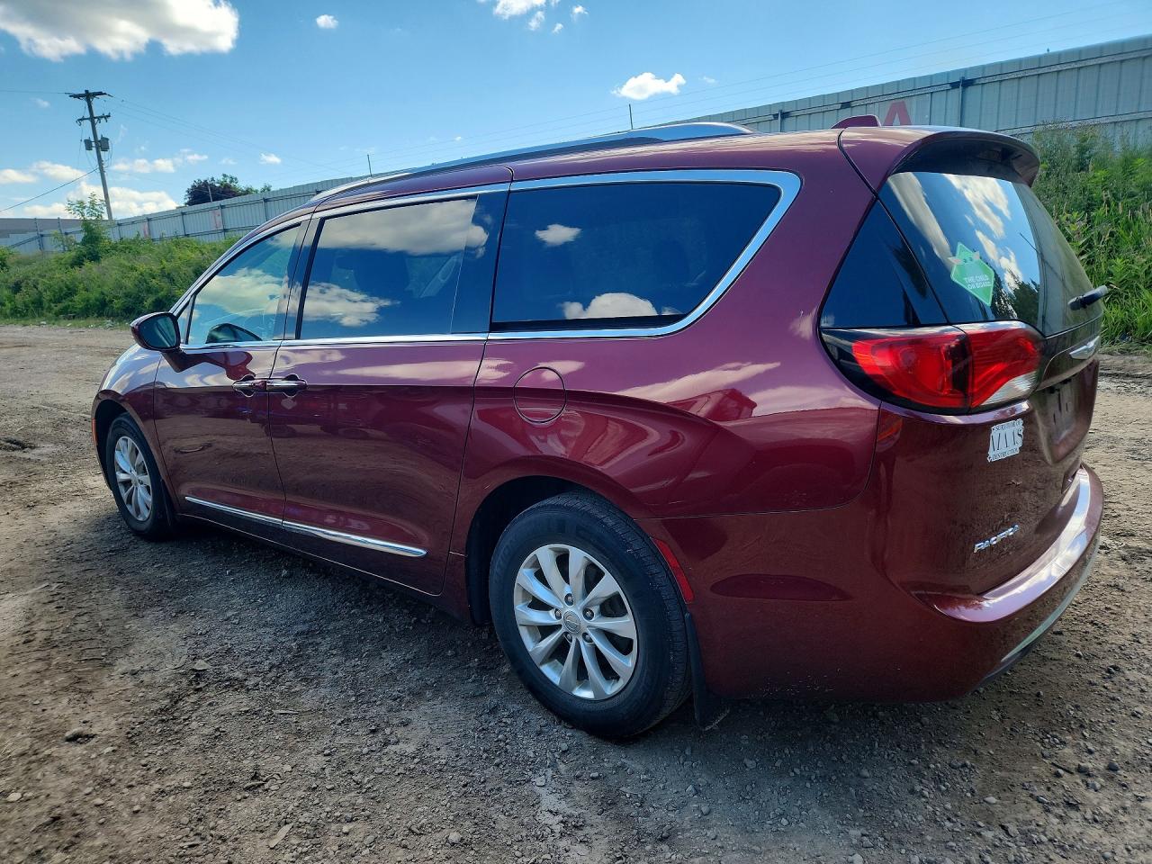 2018 CHRYSLER PACIFICA TOURING L — снимка 2