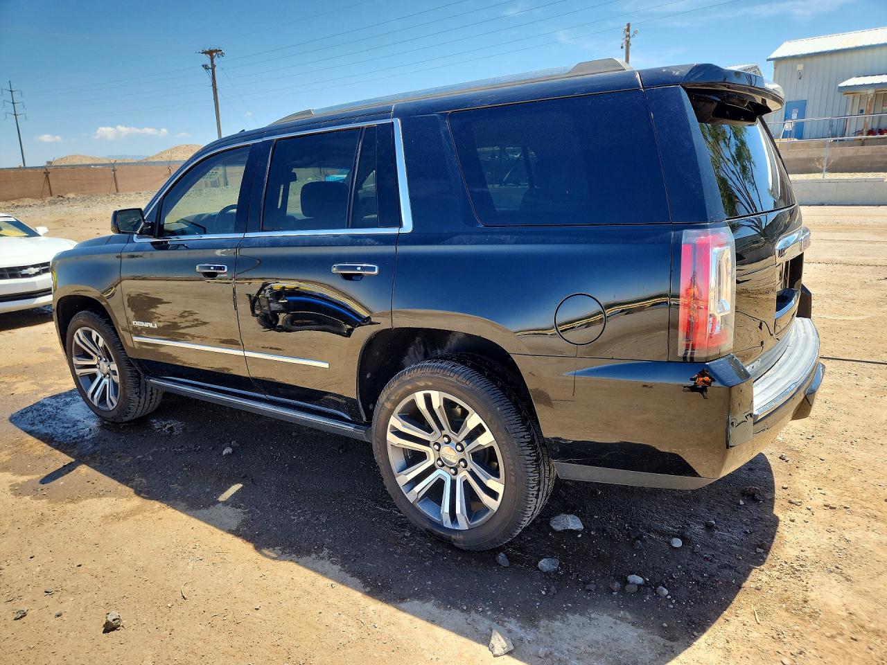 2018 GMC YUKON DENALI — снимка 2