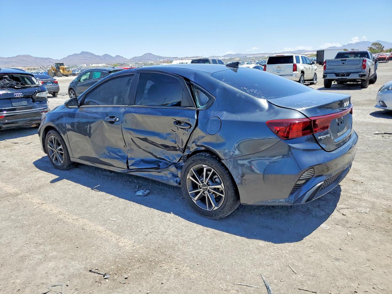 2022 KIA FORTE LXS — снимка 2