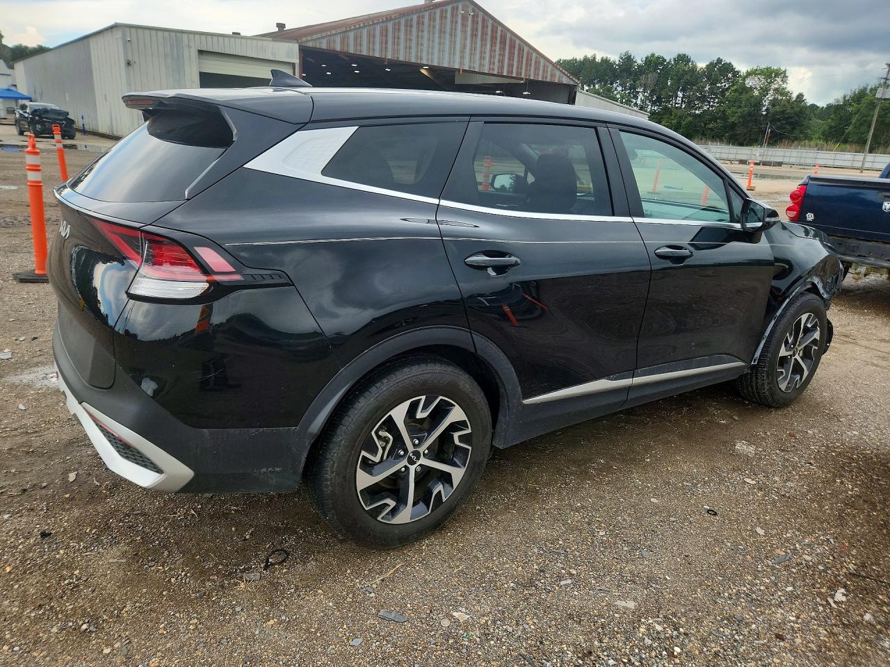 2024 KIA SPORTAGE EX — снимка 3
