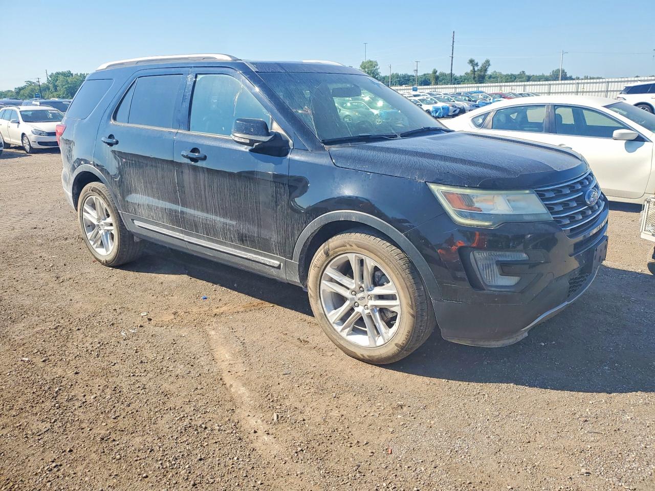 2017 FORD EXPLORER XLT — снимка 4