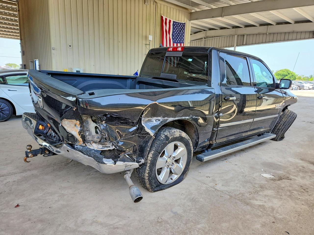 2017 RAM 1500 SLT — снимка 3