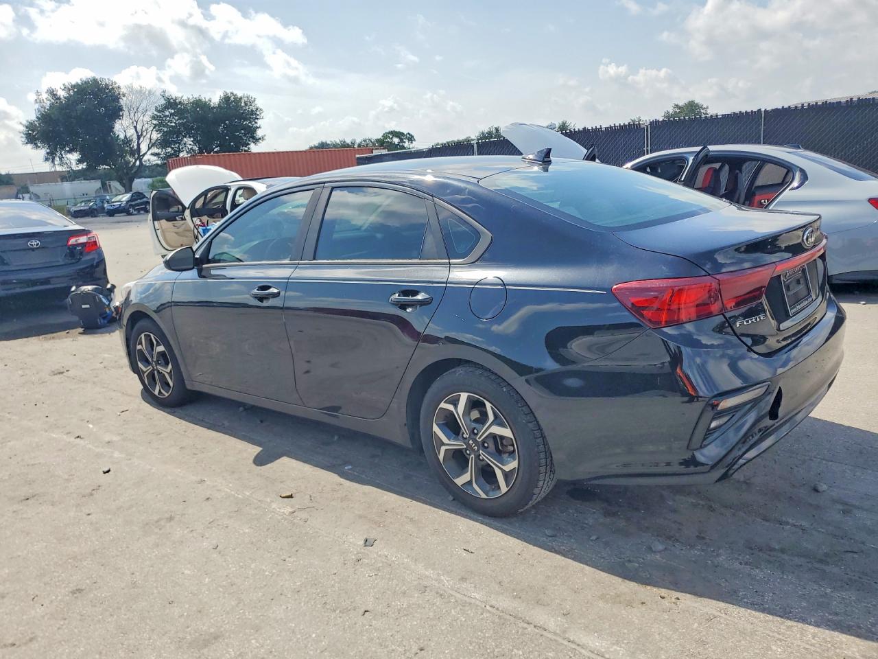 2020 KIA FORTE LXS — снимка 2