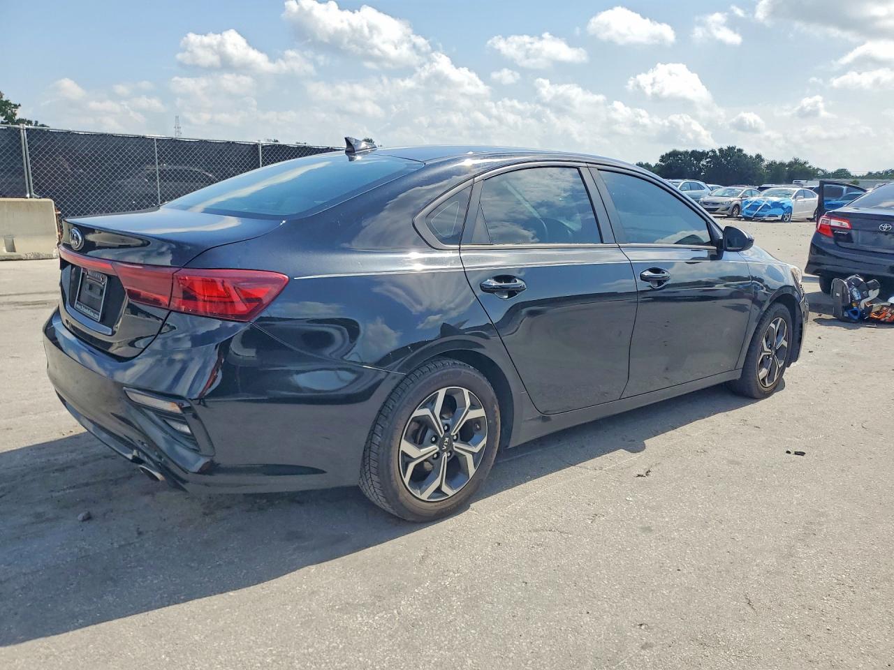2020 KIA FORTE LXS — снимка 3