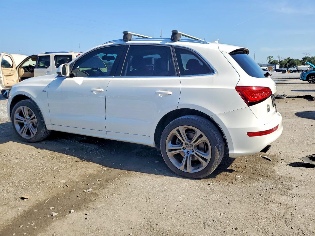 2013 AUDI Q5 PREMIUM PLUS — снимка 2