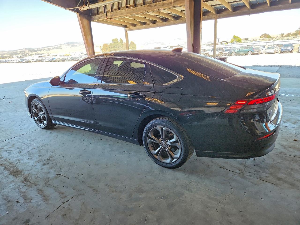 2023 HONDA ACCORD EX — снимка 2