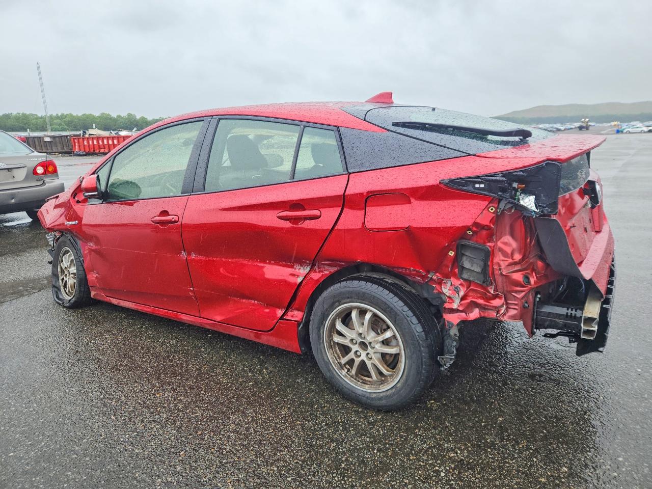 2016 TOYOTA PRIUS THREE — снимка 2