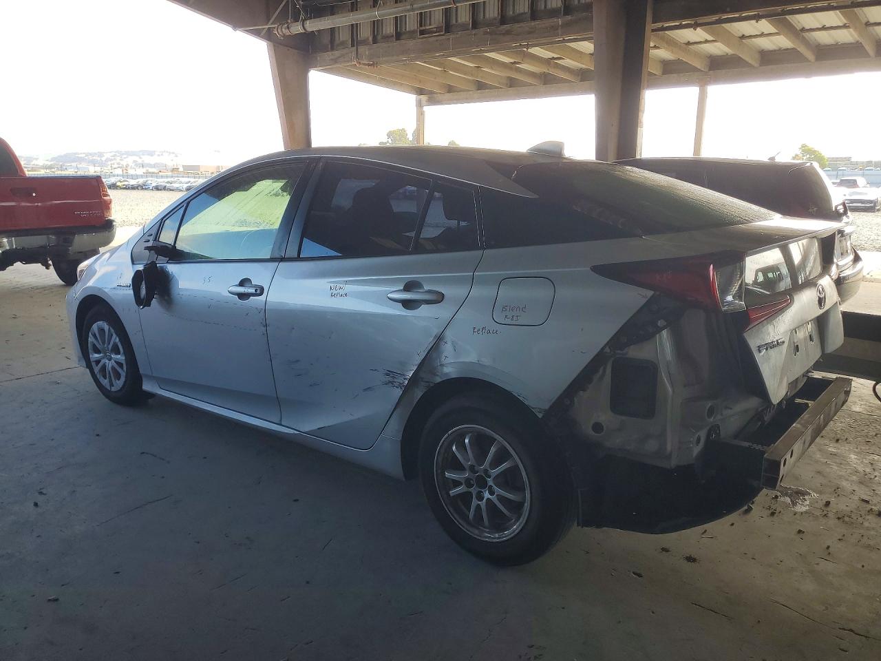 2022 TOYOTA PRIUS L ECO — снимка 2
