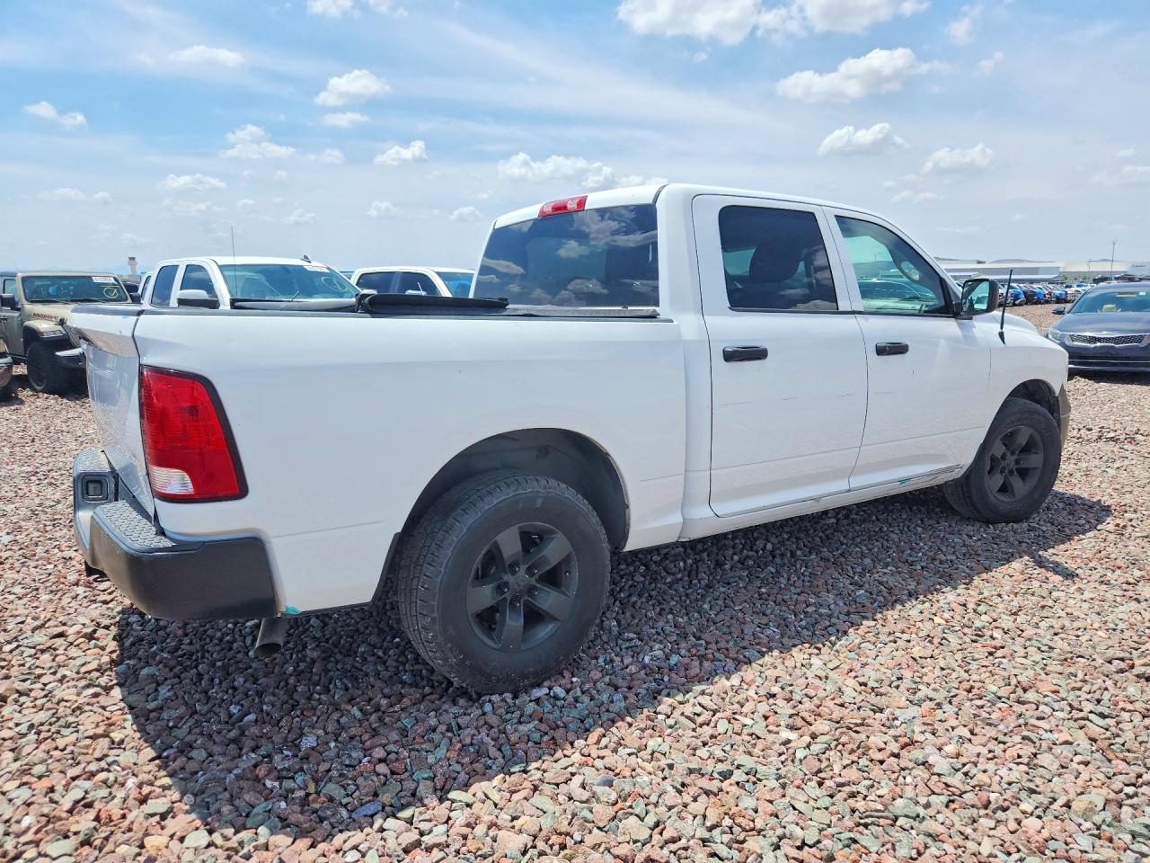 2018 RAM 1500 ST — снимка 3