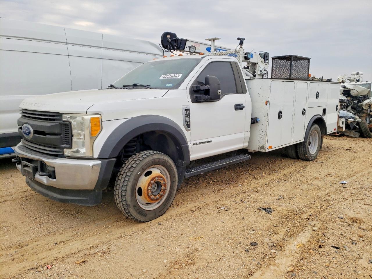 2017 FORD F550 SUPER DUTY — снимка 2