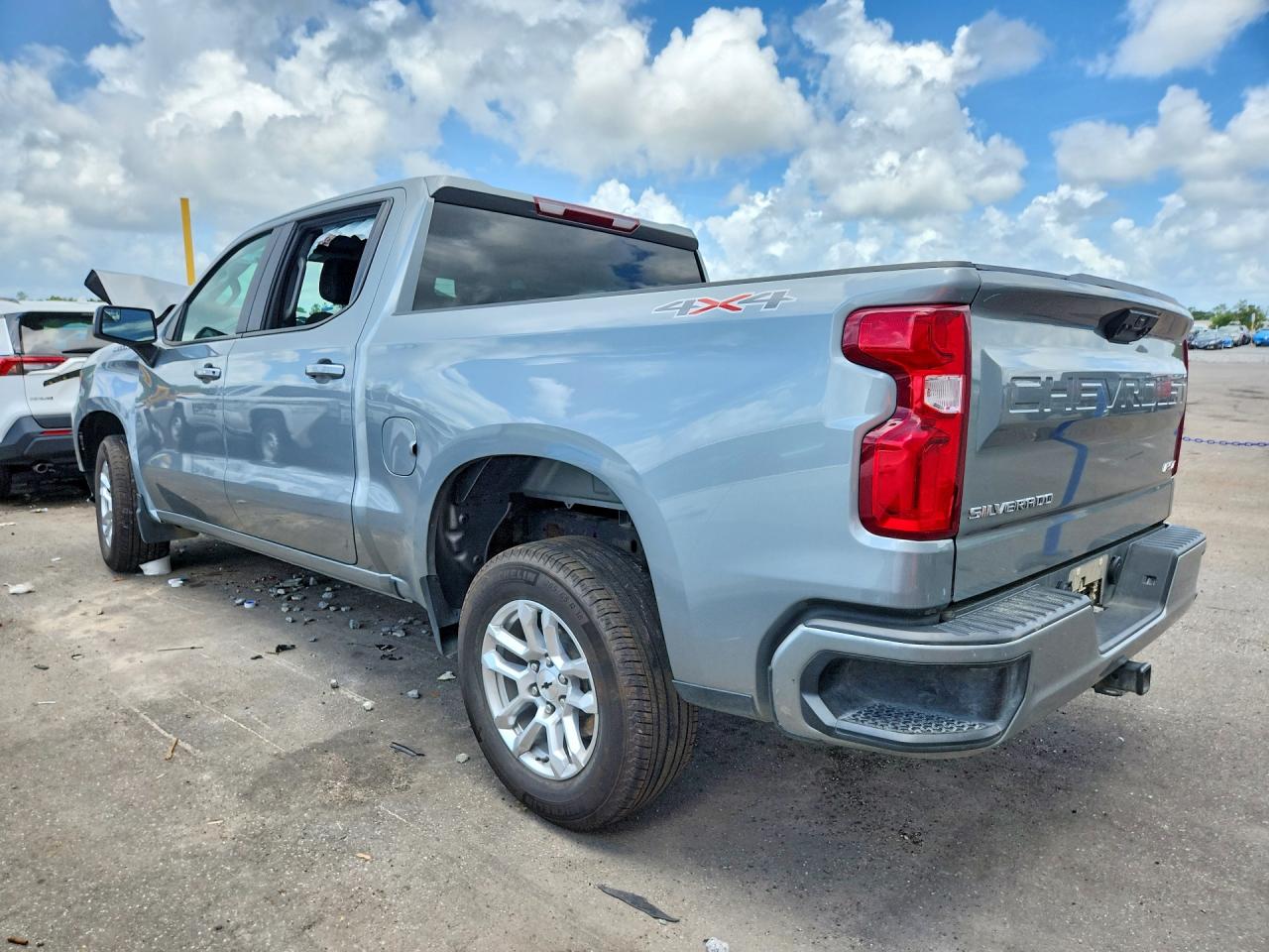 2026 CHEVROLET SILVERADO K1500 RST — снимка 2