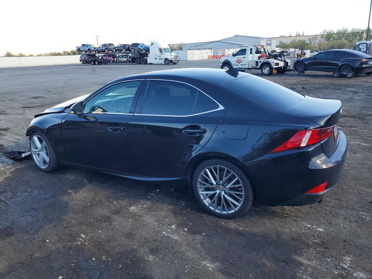 2015 LEXUS IS 250 — снимка 2