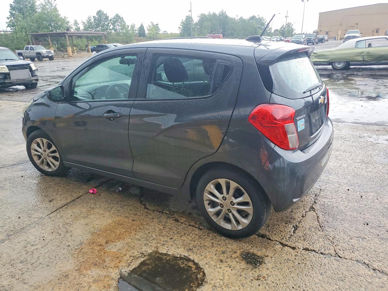 2021 CHEVROLET SPARK 1LT — снимка 2