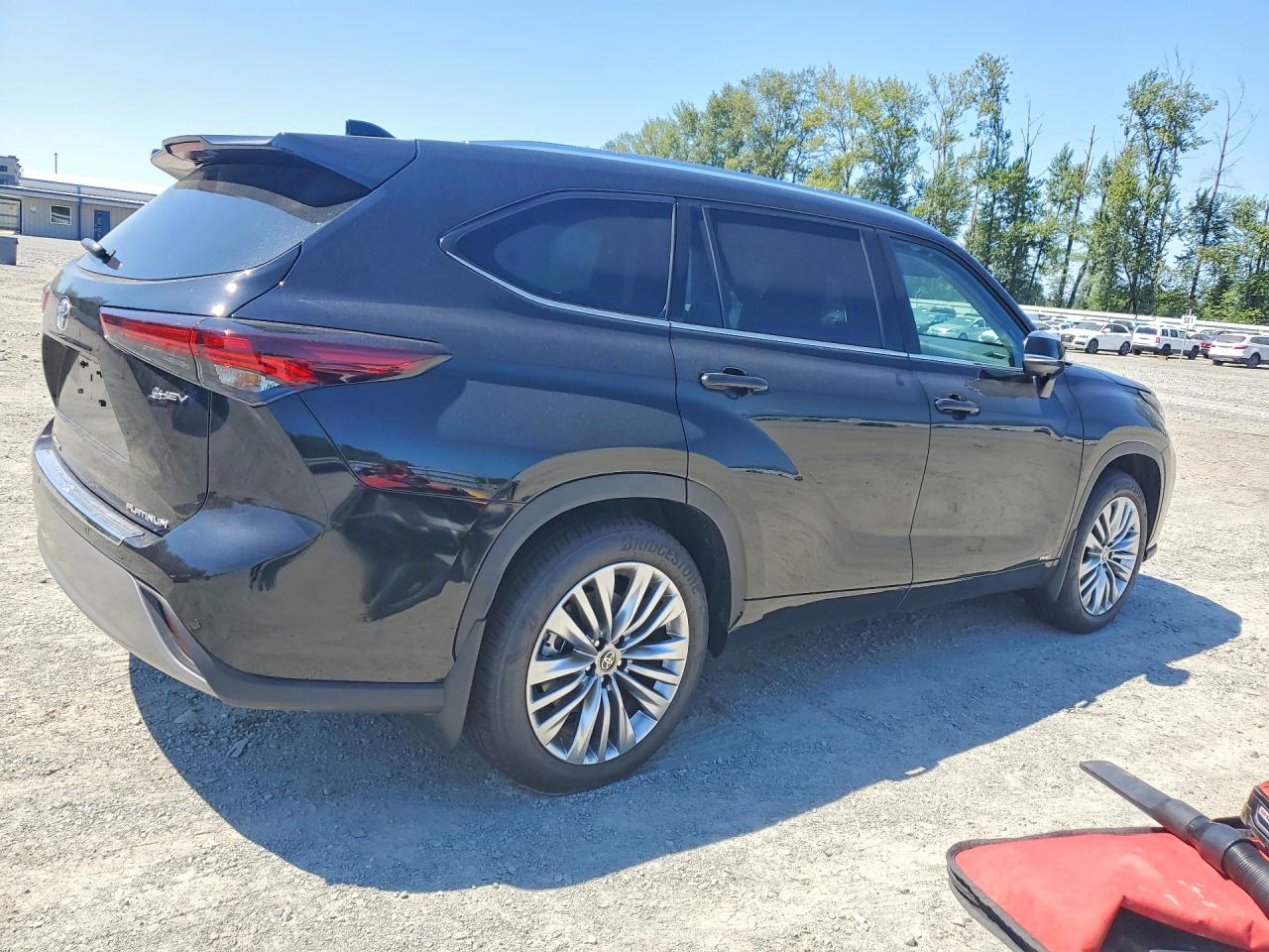 2026 TOYOTA HIGHLANDER HYBRID PLATINUM — снимка 3