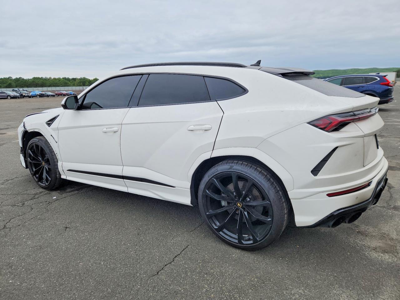 2021 LAMBORGHINI URUS S — снимка 2