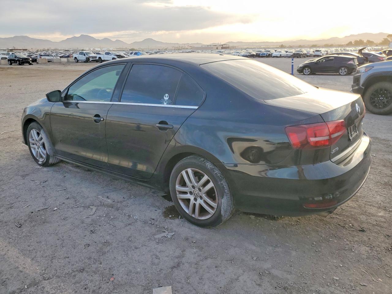 2017 VOLKSWAGEN JETTA S — снимка 2