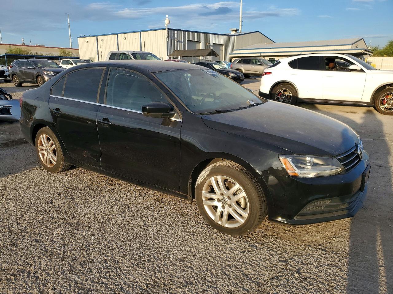 2017 VOLKSWAGEN JETTA S — снимка 4