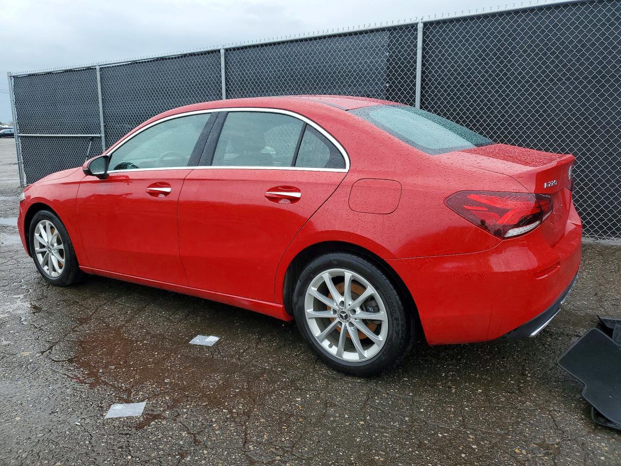 2020 MERCEDES-BENZ A 220 4MATIC — снимка 2